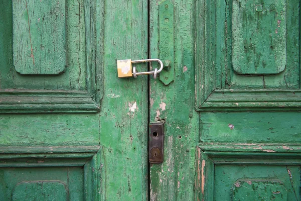 Ιστορικό, την υφή, την παλιά πόρτα — Φωτογραφία Αρχείου