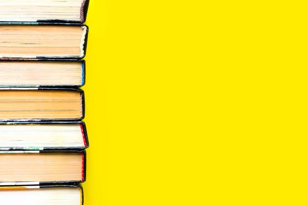 Stack Old Books Textbooks Yellow Background Literature Concept — Stock Photo, Image