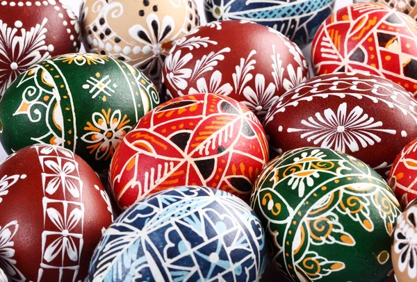Primer plano de los huevos de Pascua tradicionales —  Fotos de Stock