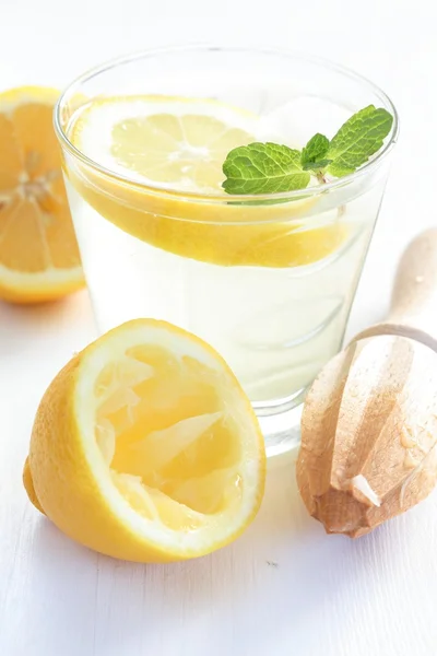 Glass of fresh lemonade — Stock Photo, Image
