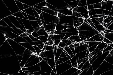 Kırık cam ekran akıllı telefonun etkisi, siyah arka planda çatlak.