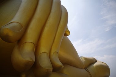 budish angthong büyük Tayland