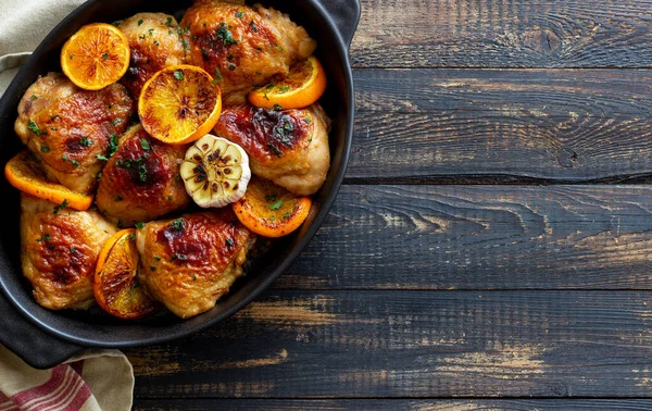 Portakallı fırında tavuk, sarımsak ve nane. Tarif