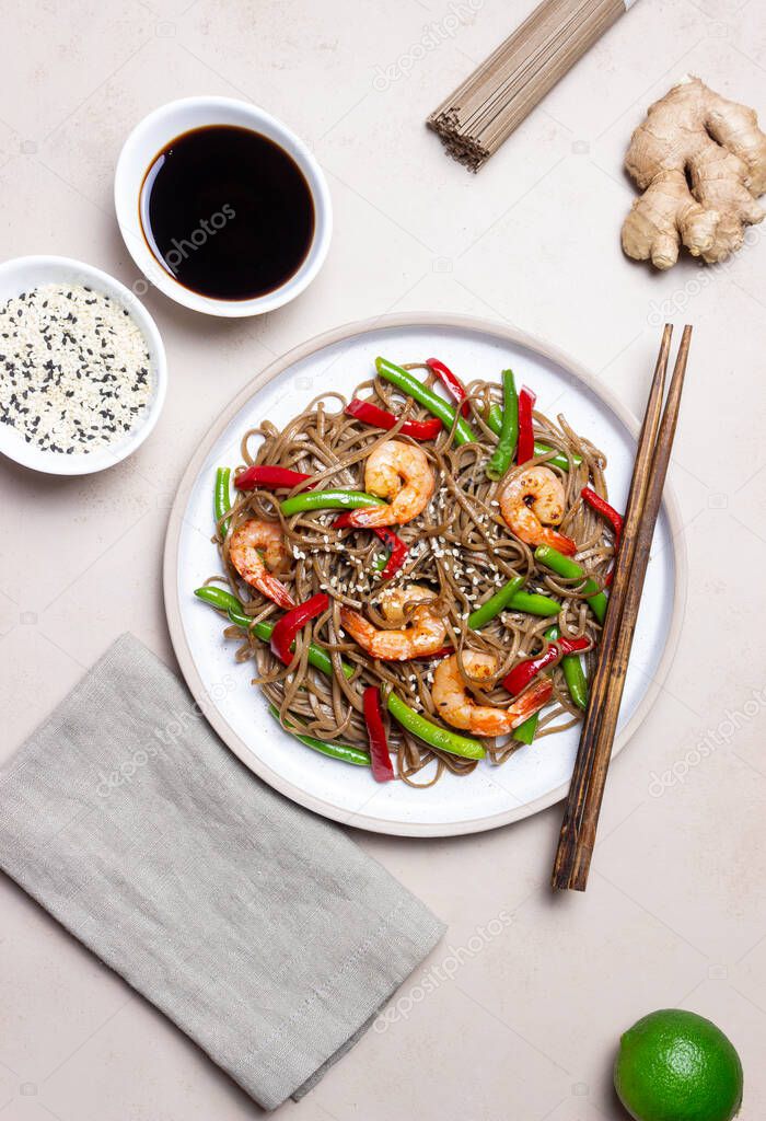 Soba noodles with shrimp, pepper and green beans. Japanese cuisine. Asian food