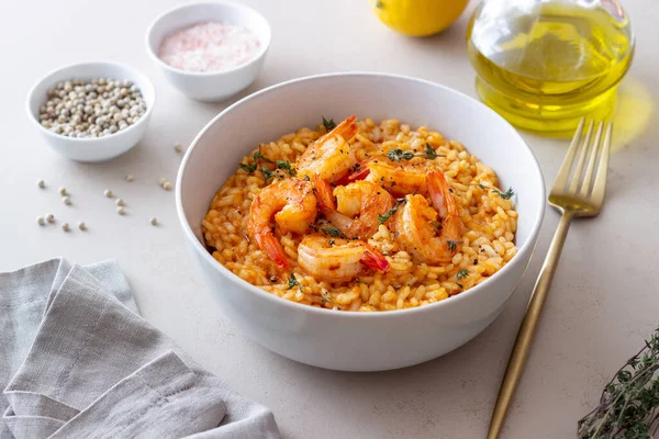 Risotto Shrimps Tomatoes Thyme Italian Food — Stock Photo, Image