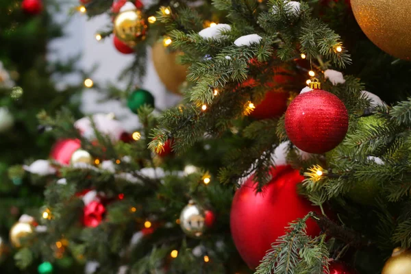 Decorado árbol de Navidad fondo de Navidad —  Fotos de Stock