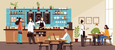 Karantina zamanında modern kafe. Gençler güvenli bir mesafeden bir kafede dinleniyor ve çalışıyor. Kafeteryada maskeli.