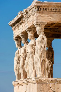 Atina 'daki Akropolis Erecchtheion antik tapınağı, antik mimari, şehir manzarası