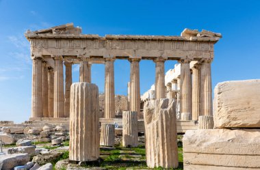 Atina 'daki Akropolis Parthenon antik tapınağı, antik mimari, şehir manzarası