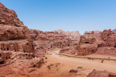 Ürdün 'ün antik Petra kentindeki Bedevi göçebelerin mağara evleri.