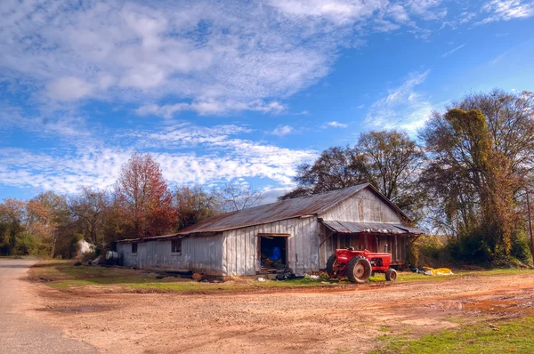 eski çiftlik döken