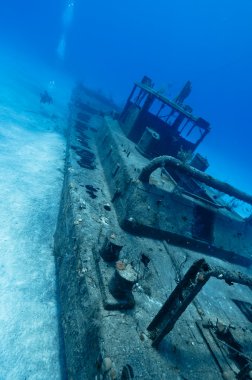 Underwater wreck clipart