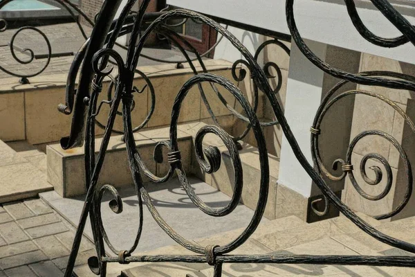 Handrails Black Iron Bars Wrought Pattern Brown Steps City Street — Stock Photo, Image