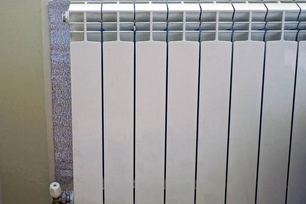 Part White Metal Radiator Brown Wall Room — 스톡 사진