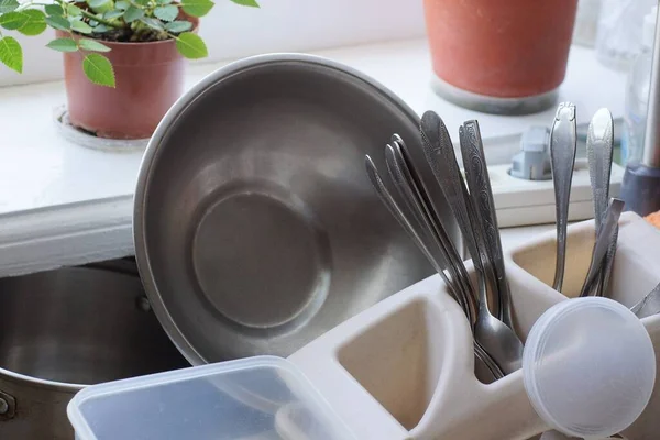 Dishes Gray Metal Bowl Spoons Table Kitchen — Stock Photo, Image