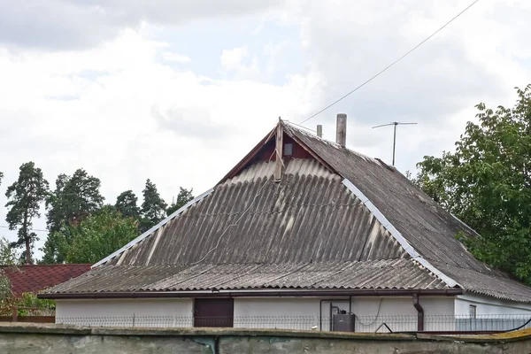 One Attic Gray Slate Roof Rural House Sky — стоковое фото