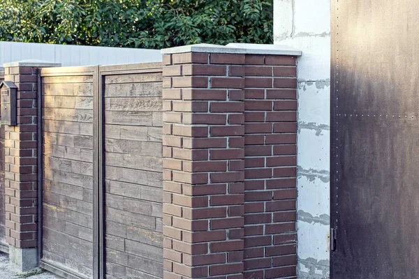 Brown Wooden Gate Brick Wall Private Fence Street — Stock Photo, Image