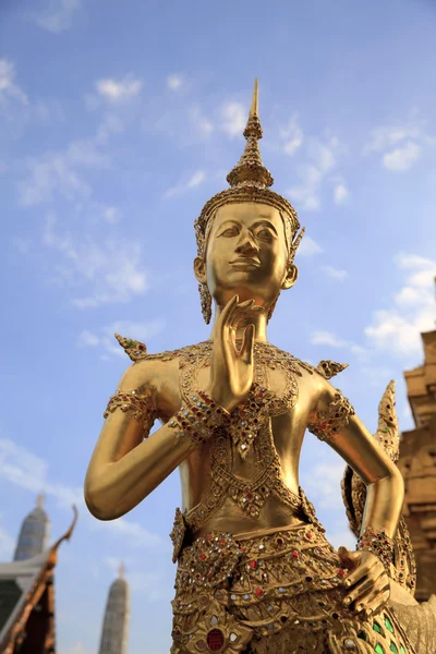 Golden Kinnaree, Wat Pra Kaew — стоковое фото