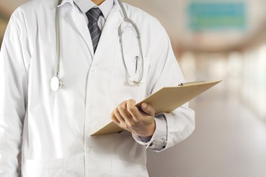 Doktor ile bir klasör