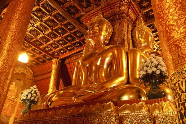 Buddha statue — Stock Photo, Image