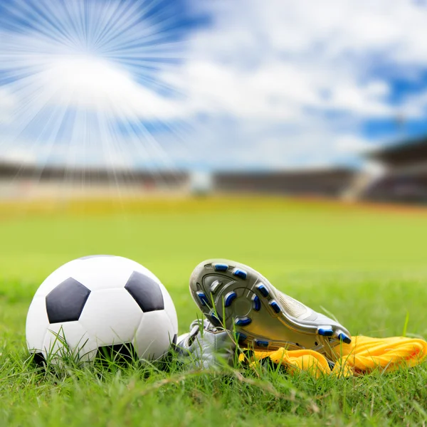 Fußball und Fußballschuhe — Stockfoto