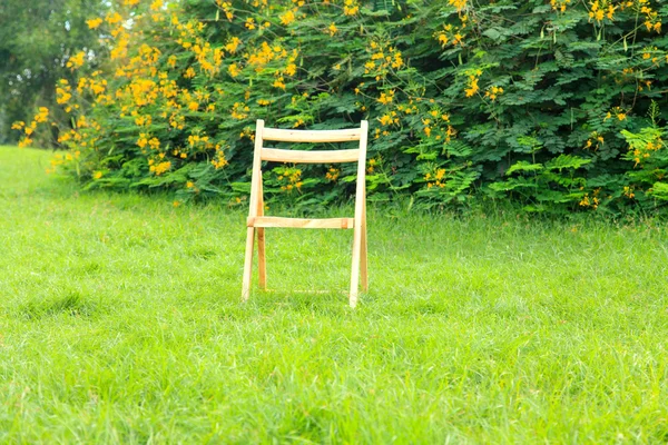 Chair in the park — Stock Photo, Image