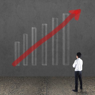 işadamı duvarda grafik arıyorsunuz