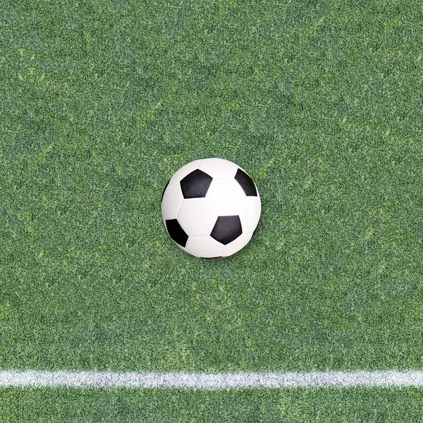 Fußball auf dem Fußballplatz — Stockfoto