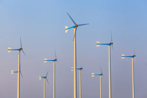 Wind turbine — Stock Photo, Image