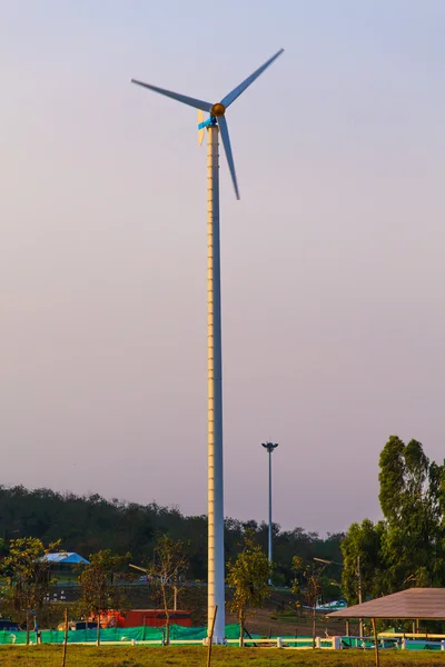 Turbina eólica —  Fotos de Stock