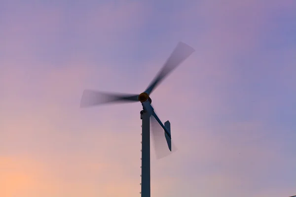 Wind turbine — Stock Photo, Image