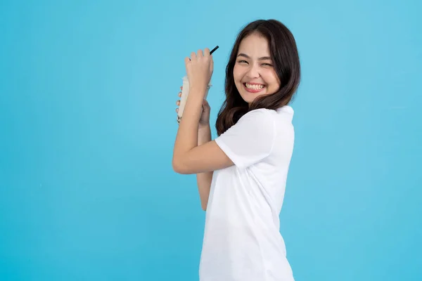 Asijské Dívka Drží Šálek Perlové Mléko Čaj Úsměvem Zábavou Štěstím — Stock fotografie