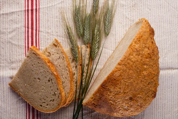 Pâine făcută acasă — Fotografie, imagine de stoc