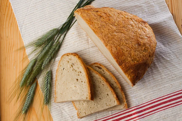 Hausgemachtes Brot — Stockfoto