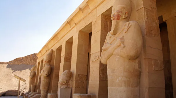 Teple of hetschepsut, luxor egypt — Stock Photo, Image