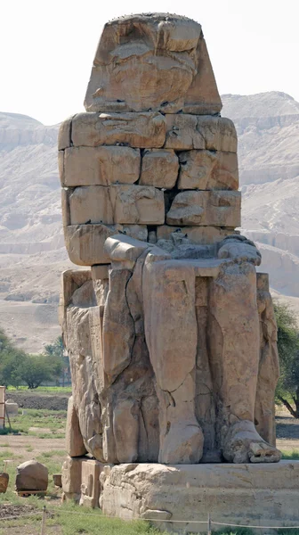 Memnon colossus, luxor — Stock Photo, Image