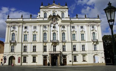 Prag binalar