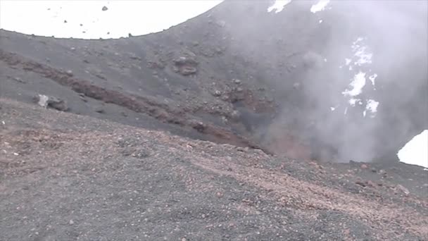 挨りだらけの火山 — ストック動画