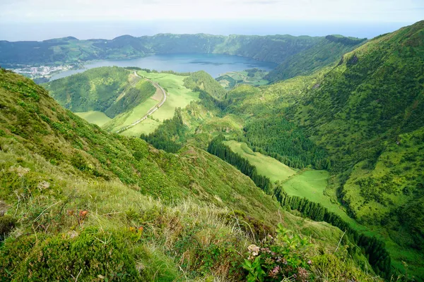 Verbazingwekkende Groene Azores Landschap — Stockfoto