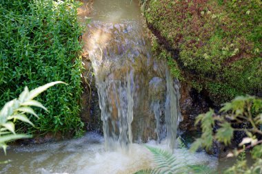 Küçük şelalede şelaleler, dörtlü şelaleler