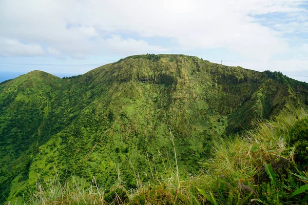 Malerische Grüne Berglandschaft Auf Den Azoren Inseln — Stockfoto