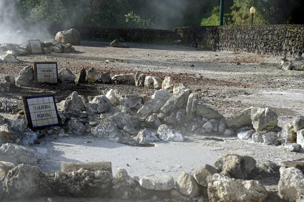 Geotermiskt Värmefält Som Används För Matlagning Furner — Stockfoto