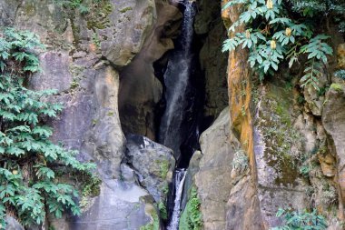 Azerbaycan adasında şelale Sao Miguel