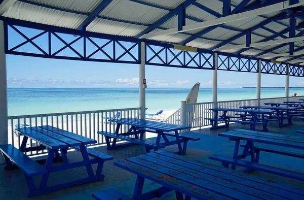 Holzunterstand Auf Einer Tropischen Insel — Stockfoto