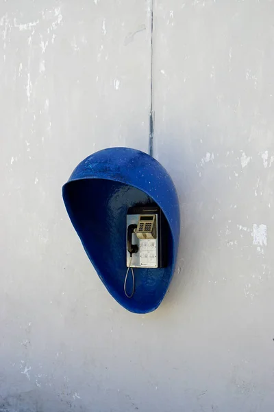 Blaues Öffentliches Bezahltelefon Einer Wand Den Straßen Von Cienfuegos — Stockfoto