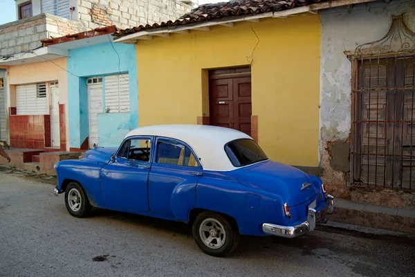Stare Klasyczne Samochody Ulicach Trynidadu Kubie — Zdjęcie stockowe