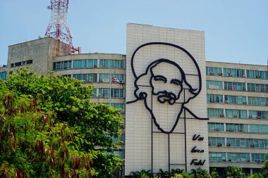Havana 'daki İçişleri Bakanlığı duvar boyalı.