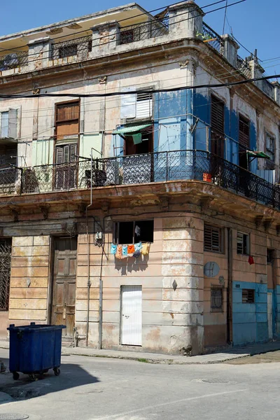 Colorido Executado Casas Havana — Fotografia de Stock