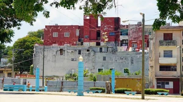 Colorido Executado Casas Havana — Fotografia de Stock