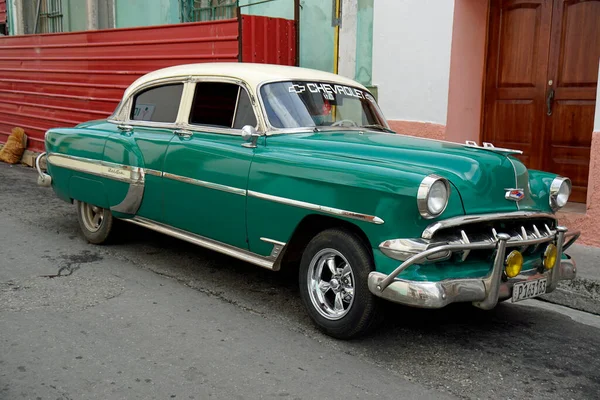 Matanzas, Küba, Mayıs 2022: Sokaklarda klasik Od arabası